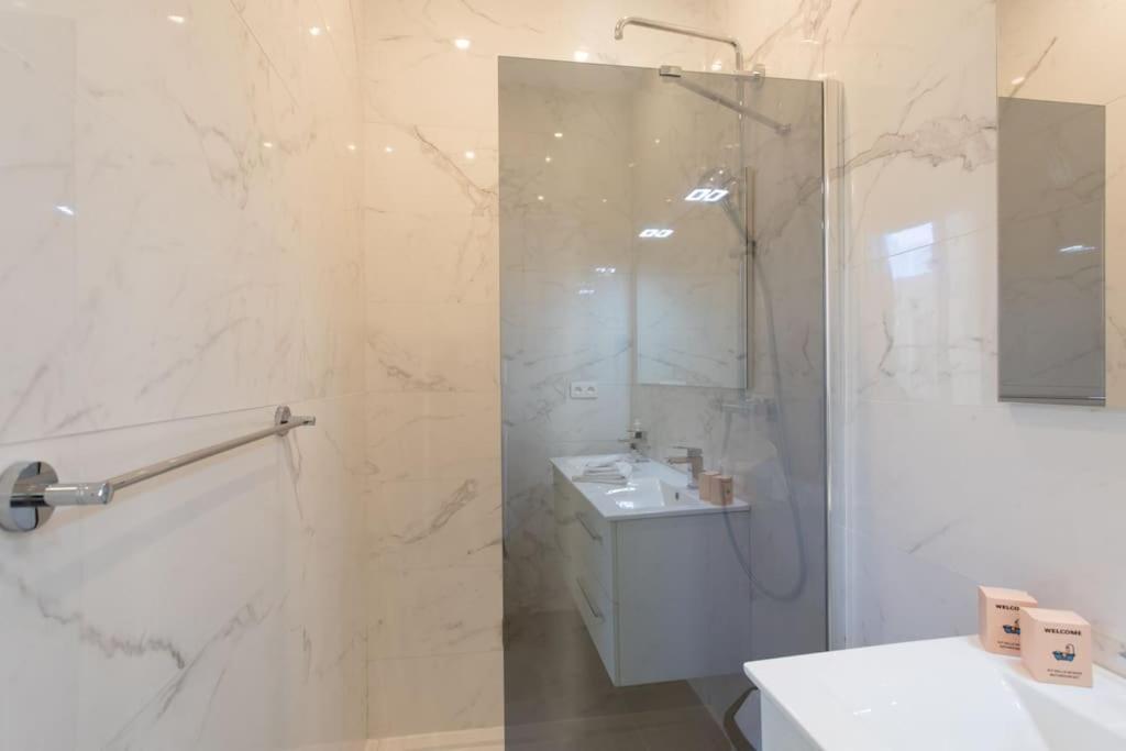 #22 Emma Suite 2Bdr Balcony Center Town 2Mins Tramway Niza Exterior foto